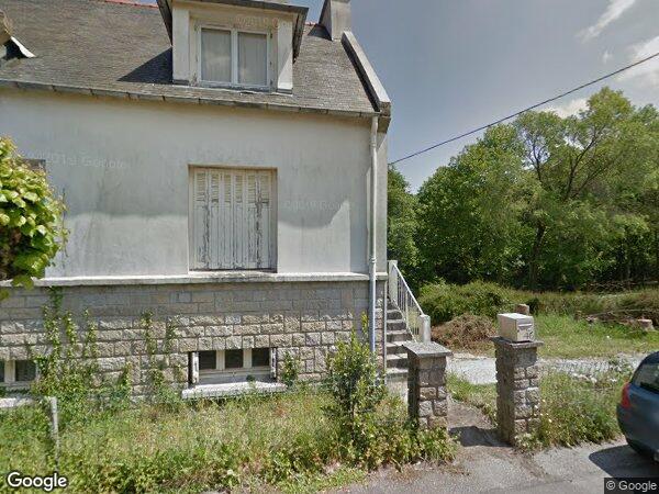 UNE PROPRIÉTÉ BÂTIE