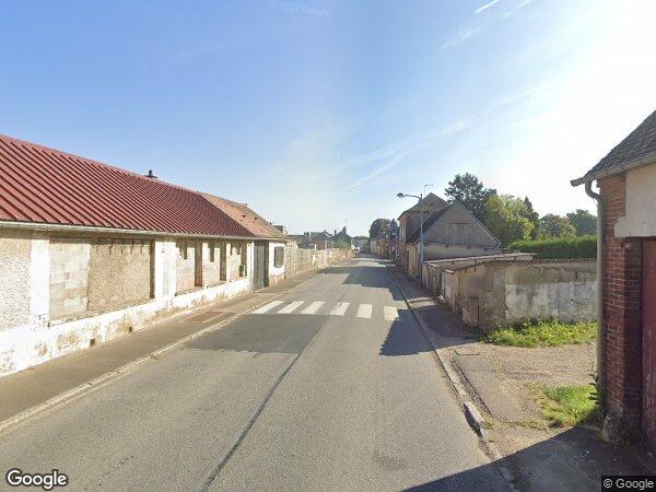 UNE MAISON D'HABITATION