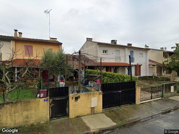 UNE MAISON D'HABITATION