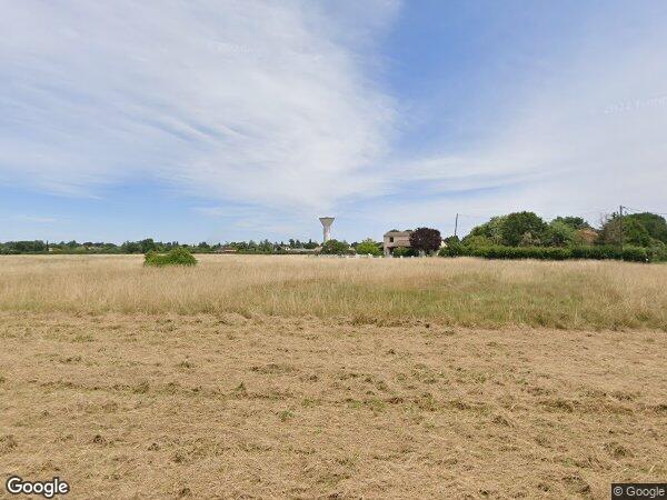 UNE PARCELLE DE TERRE