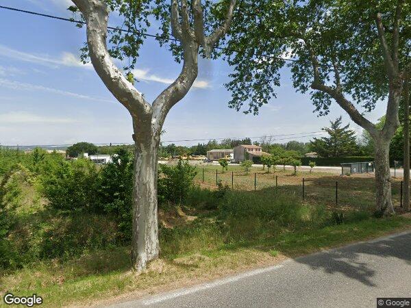 UNE MAISON D'HABITATION