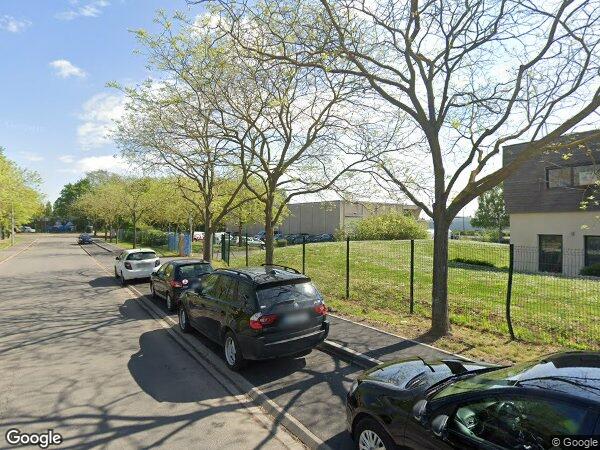 UN ENSEMBLE IMMOBILIER