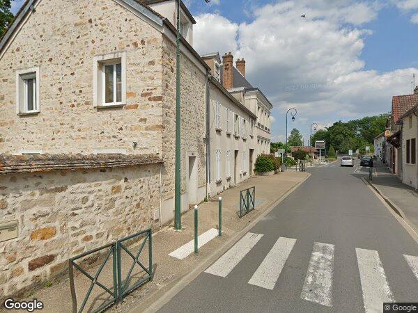 UNE MAISON D'HABITATION