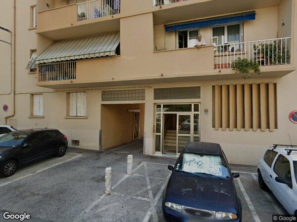 UN APPARTEMENT DE TYPE F4 ET UNE CAVE