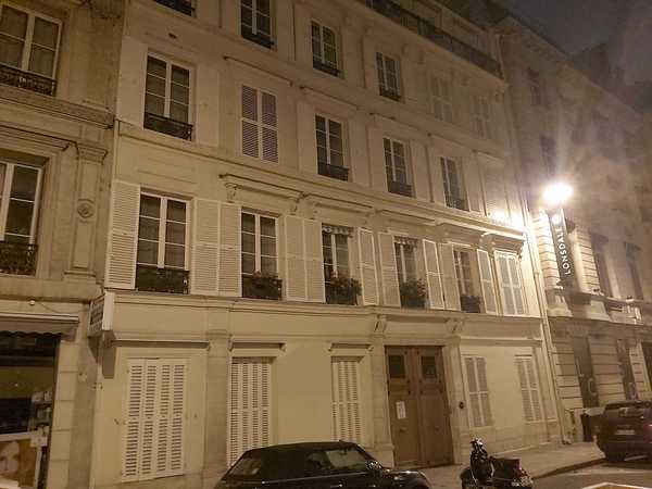 UN APPARTEMENT EN DUPLEX