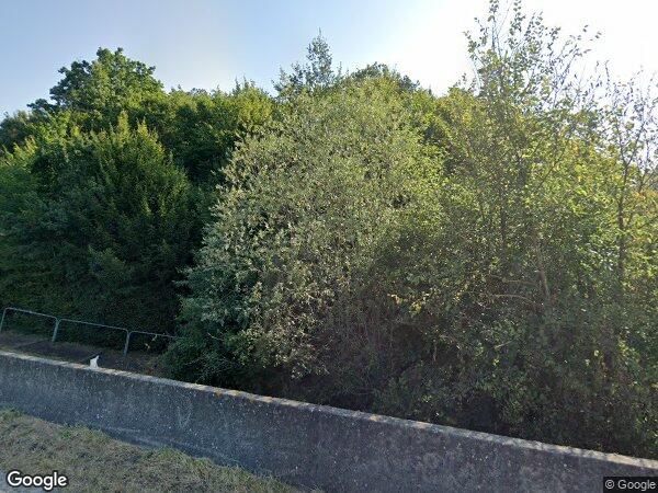 UN IMMEUBLE À USAGE D’HABITATION