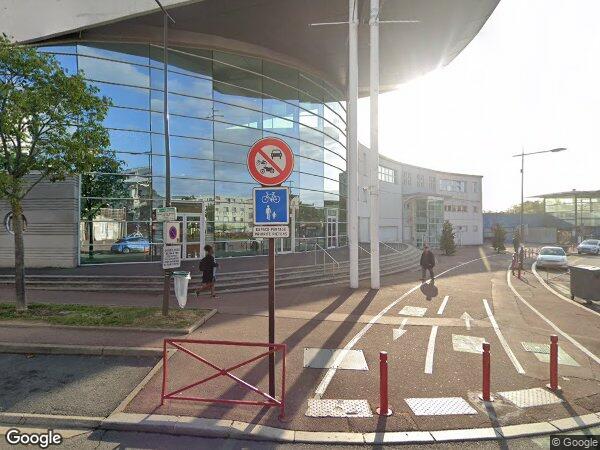 DEUX APPARTEMENTS AVEC CAVES ET EMPLACEMENTS DE STATIONNEMENT