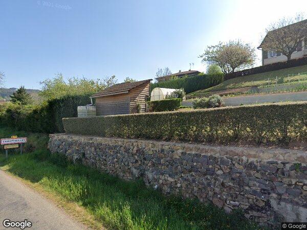 UNE MAISON À USAGE D'HABITATION