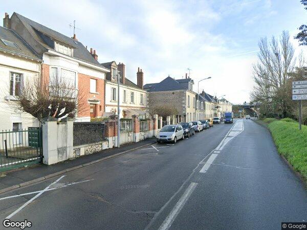 UN APPARTEMENT AVEC UN PARKING ET UNE CAVE