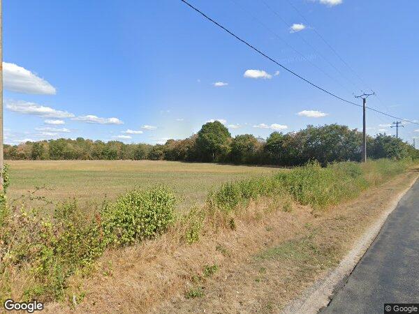 UNE MAISON À USAGE D’HABITATION