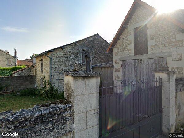 UNE MAISON D’HABITATION