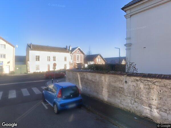 UNE MAISON D'HABITATION INDIVIDUELLE