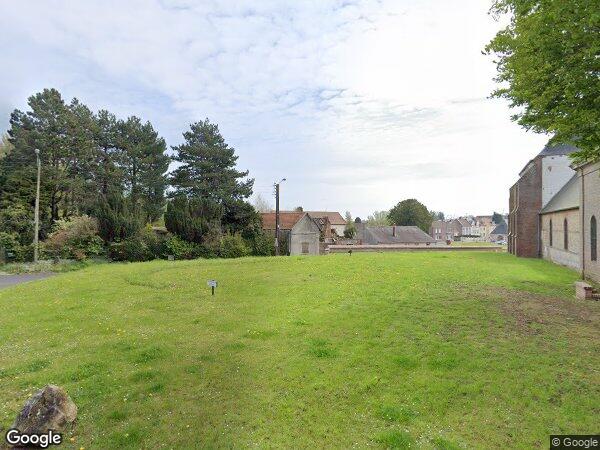 UN ENSEMBLE IMMOBILIER