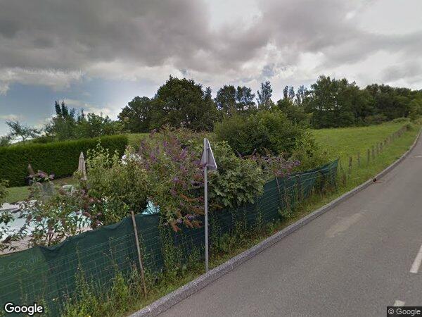 UNE MAISON D'HABITATION