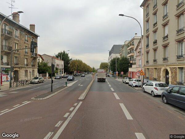 DEUX APPARTEMENTS ET 4 CAVES