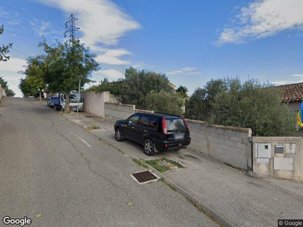 UNE MAISON A USAGE D'HABITATION