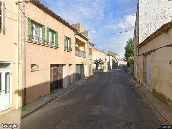 UNE MAISON D'HABITATION
