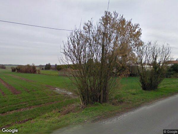 UNE MAISON D'HABITATION