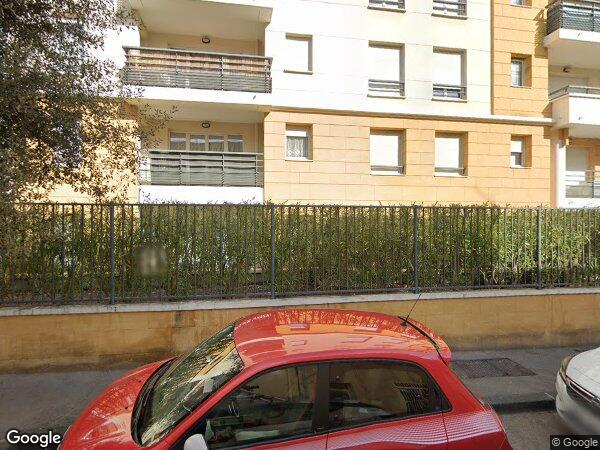 UN APPARTEMENT T3 ET EMPLACEMENT DE PARKING