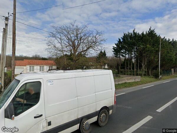 UNE PARCELLE DE TERRAIN