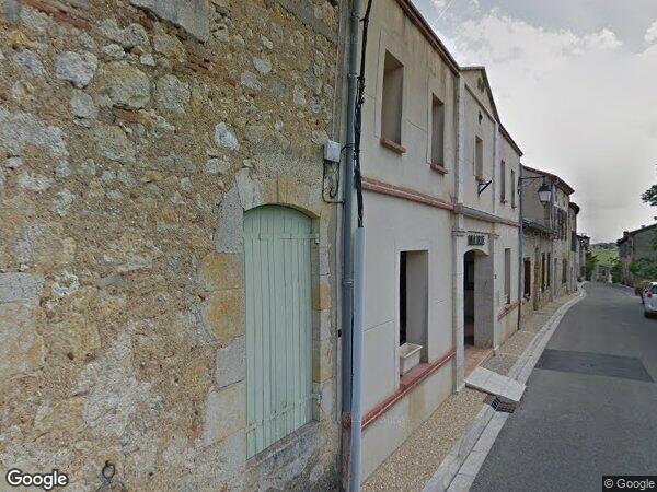 UNE MAISON D'HABITATION