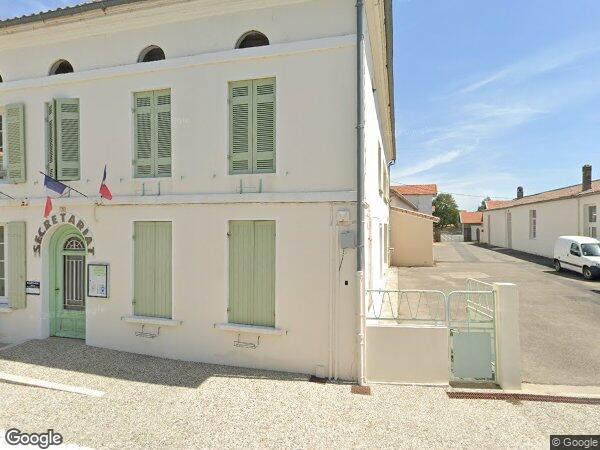 UNE MAISON D'HABITATION