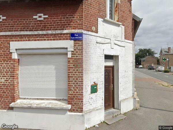 UN PAVILLON D'HABITATION