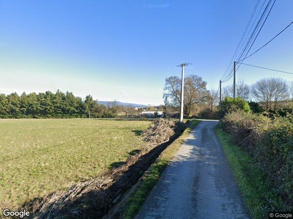 UNE MAISON D'HABITATION AVEC TERRAIN ATTENANT