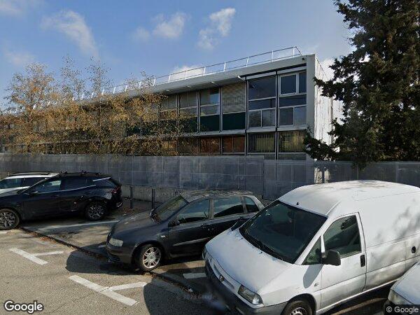 DEUX APPARTEMENTS, DES COMBLES ET UN GARAGE