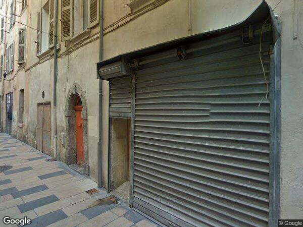 UN APPARTEMENT DE TYPE T2