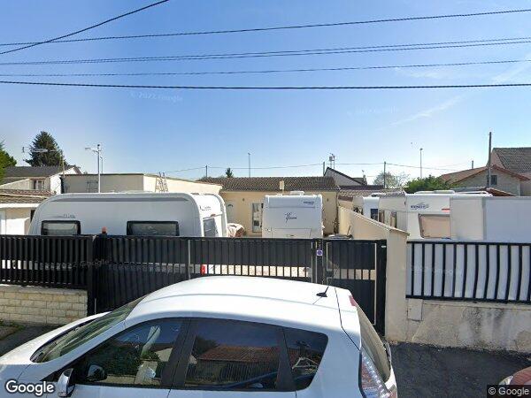 UNE MAISON INDIVIDUELLE À USAGE D'HABITATION