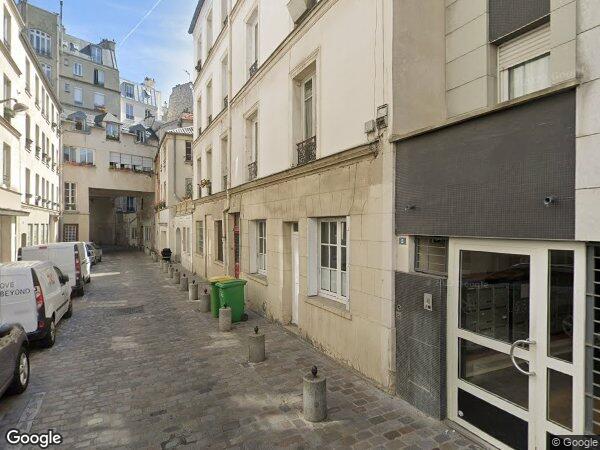 UN APPARTEMENT ET UNE CAVE