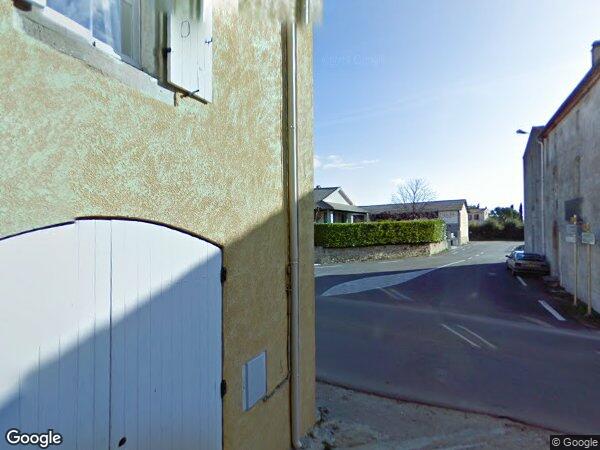 UN IMMEUBLE À USAGE D’HABITATION