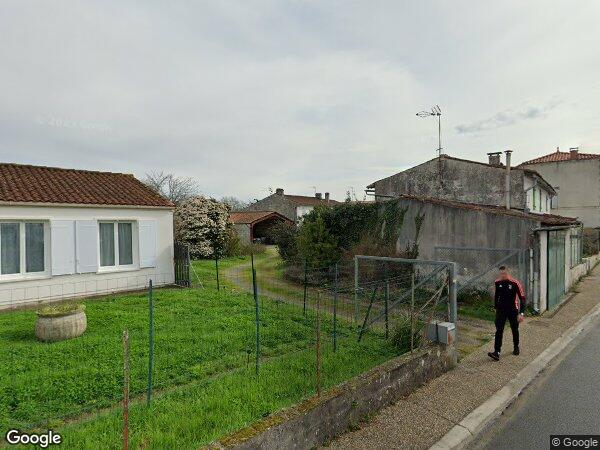 UN PAVILLON D'HABITATION