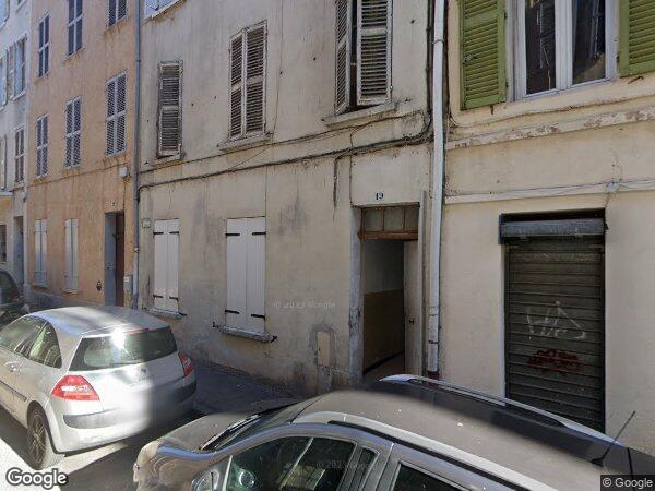 UN APPARTEMENT DE TYPE F3