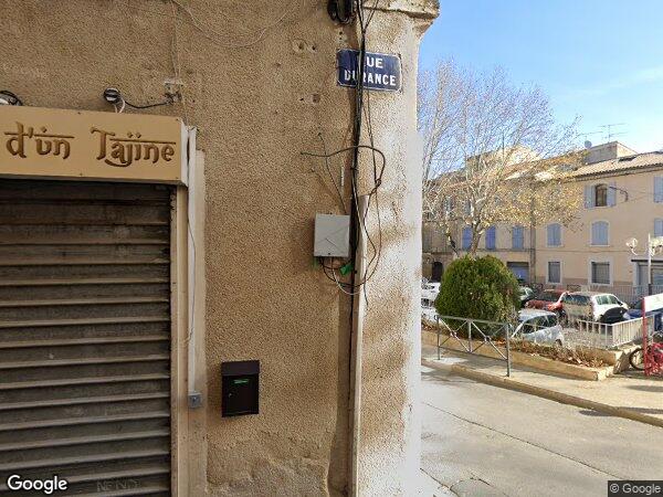 UN ENSEMBLE IMMOBILIER