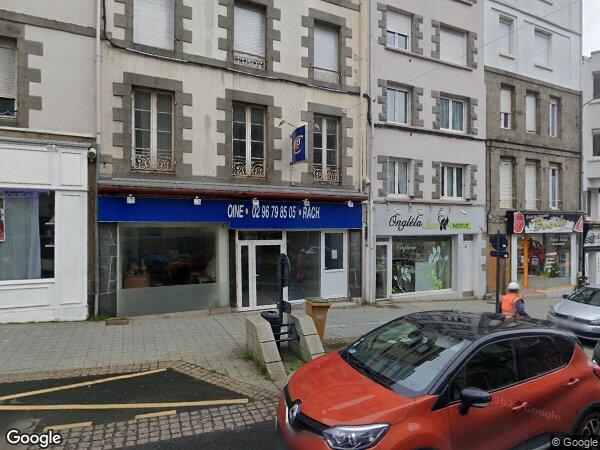 UN LOCAL PROFESSIONNEL