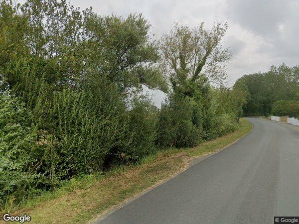 UNE MAISON D'HABITATION