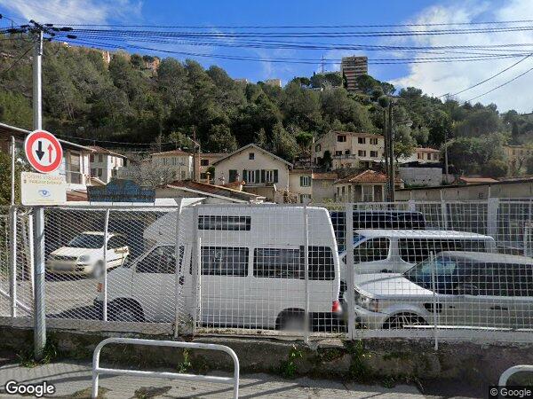 UNE MAISON D’HABITATION 