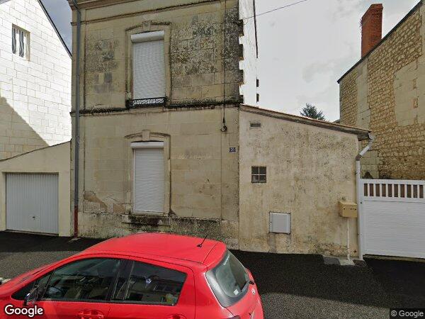 UNE MAISON À USAGE D’HABITATION