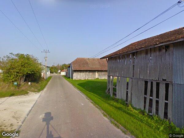 UNE MAISON D'HABITATION