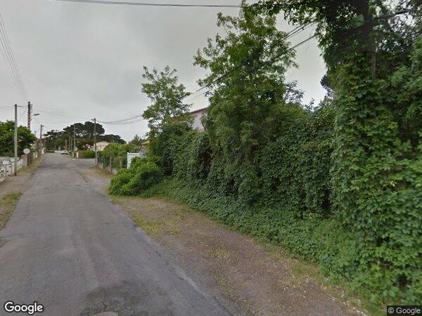 UNE MAISON D'HABITATION