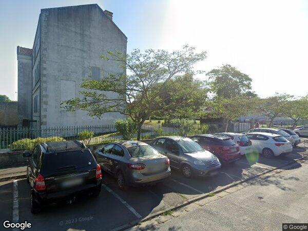 UN TERRAIN NU CONSTRUCTIBLE