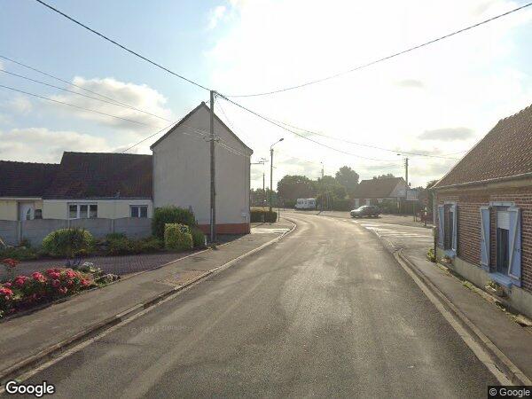 UNE MAISON À USAGE D'HABITATION