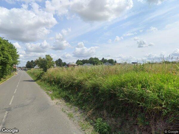 UNE PARCELLE DE TERRAIN