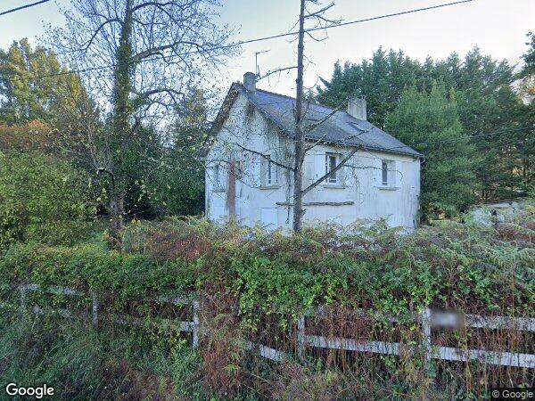 UN TERRAIN À BÂTIR