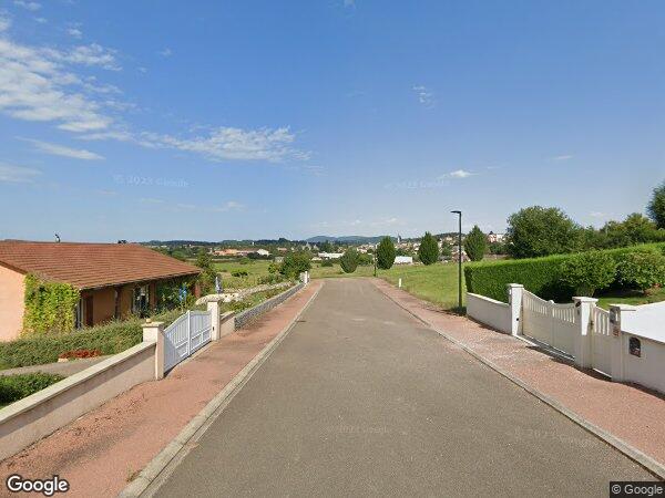 UNE PARCELLE DE TERRAIN NON BÂTIE