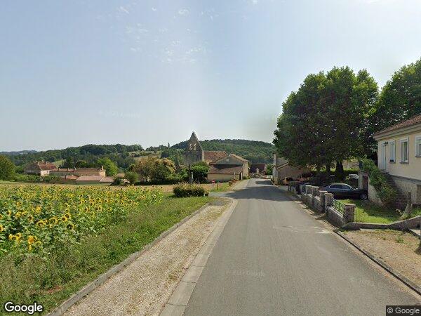 UNE MAISON D'HABITATION