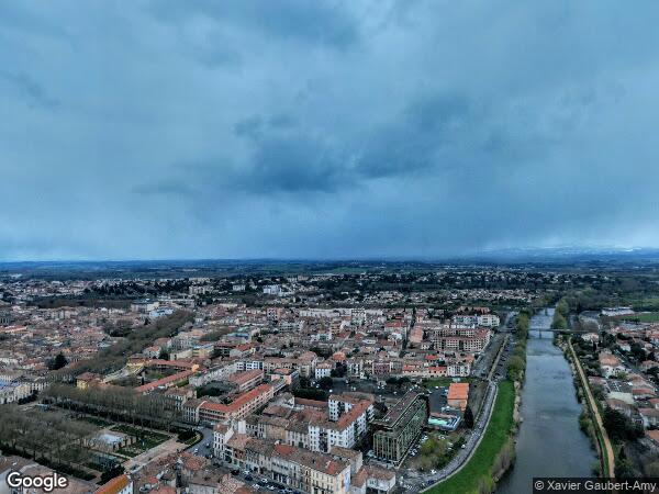 UNE MAISON D'HABITATION