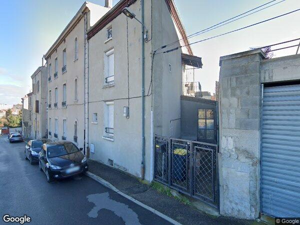 UNE MAISON D’HABITATION